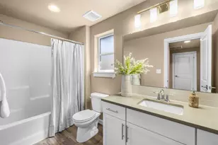 3482 NW 7th St, Redmond, OR 97756 - Photo 10