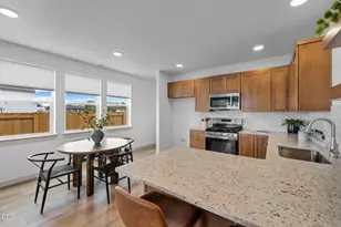 3482 NW 7th St, Redmond, OR 97756 - Photo 6
