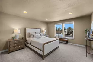 3482 NW 7th St, Redmond, OR 97756 - Photo 8