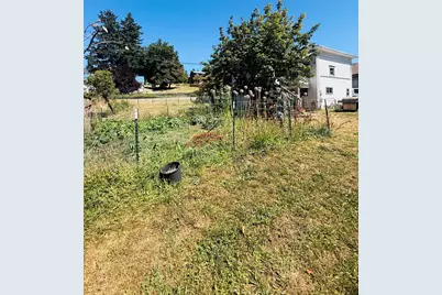 711 N Main Street, Brownsville, OR 97327 - Photo 26