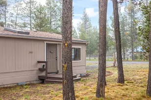 17372 Canvas Back Dr, Bend, OR 97707 - Photo 24