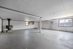 66405 Cline Falls Rd, Bend, OR 97703 - Photo 36