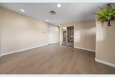 66405 Cline Falls Road, Bend, OR 97703 - Photo 14