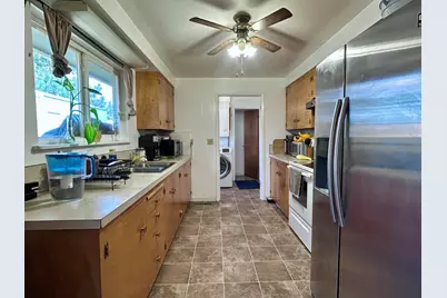 2400 Redwood Drive, Klamath Falls, OR 97601 - Photo 10