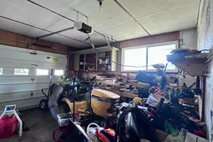 2400 Redwood Dr, Klamath Falls, OR 97601 - Photo 16