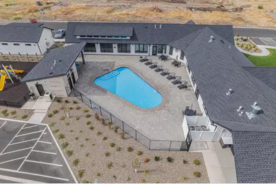 300 Luman Road #205, Phoenix, OR 97535 - Photo 24