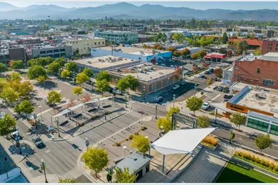 145 N Bartlett Street, Medford, OR 97501 - Photo 36