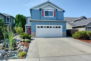 739 Spring Valley Dr, Medford, OR 97501 - Photo 1