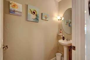 739 Spring Valley Dr, Medford, OR 97501 - Photo 34