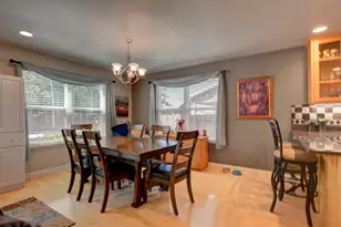 739 Spring Valley Dr, Medford, OR 97501 - Photo 18