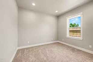 1322 Orchard Home Dr, Medford, OR 97501 - Photo 36