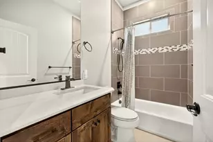 3371 Annapolis Dr, Medford, OR 97504 - Photo 36