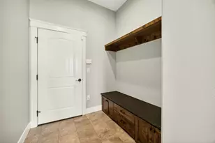 3371 Annapolis Dr, Medford, OR 97504 - Photo 32