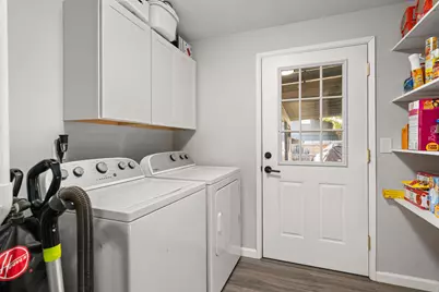 2587 Hawaiian Avenue, Medford, OR 97504 - Photo 28