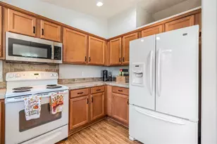 2228 SW Stonehedge Ct, Redmond, OR 97756 - Photo 18