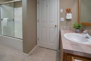 17717 Quelah Ln, Sunriver, OR 97707 - Photo 24