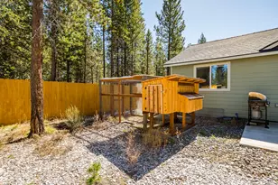 17154 Covina Rd, Bend, OR 97707 - Photo 28