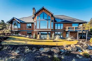 3347 NW Starview Dr, Bend, OR 97703 - Photo 2