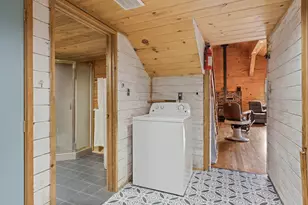 67439 Hwy 20, Bend, OR 97703 - Photo 24