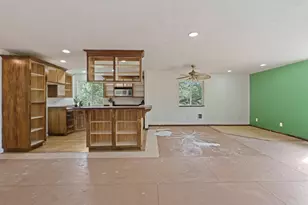 67439 Hwy 20, Bend, OR 97703 - Photo 36