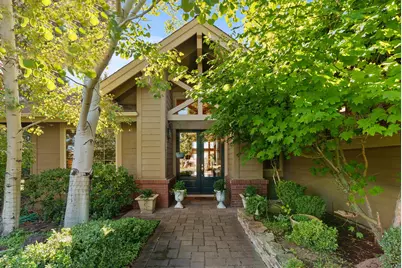 1442 Eagle Springs Court, Redmond, OR 97756 - Photo 2