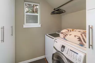 19694 Harvard Pl, Bend, OR 97702 - Photo 14