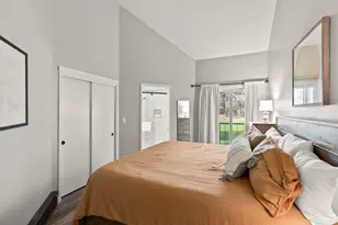 19717 SW Mount Bachelor Dr, Bend, OR 97702 - Photo 8