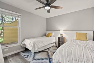 19717 SW Mount Bachelor Dr, Bend, OR 97702 - Photo 8