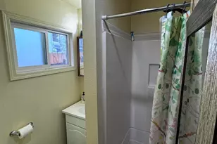 1180 Crescent Ave, Klamath Falls, OR 97601 - Photo 12