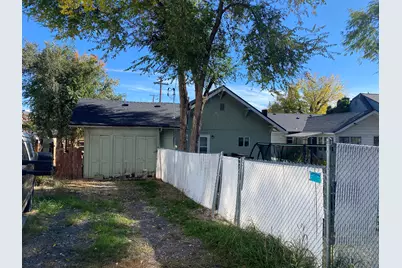 1180 Crescent Avenue, Klamath Falls, OR 97601 - Photo 4