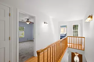 370 Becklin Dr, Merlin, OR 97532 - Photo 18