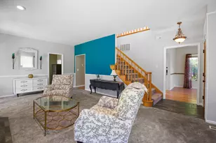 370 Becklin Dr, Merlin, OR 97532 - Photo 8