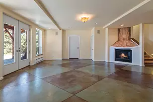 7950 NW Grubstake Way, Redmond, OR 97756 - Photo 24