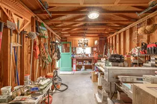 657 S Fir St, Sisters, OR 97759 - Photo 36