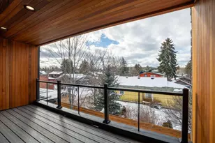 2 NW Hood Pl, Bend, OR 97703 - Photo 36