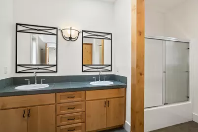 3160 NW Colonial Drive, Bend, OR 97703 - Photo 36