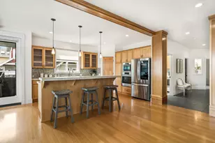 3160 N W Colonial Dr, Bend, OR 97703 - Photo 12