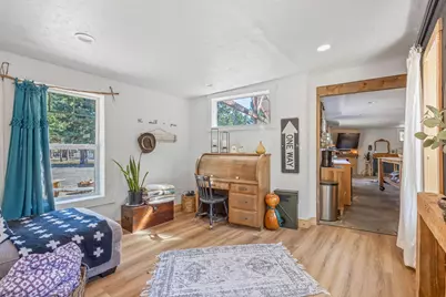 52900 Sunrise Boulevard, La Pine, OR 97739 - Photo 10