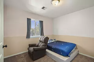2675 NE 9th St, Redmond, OR 97756 - Photo 10