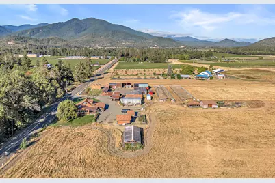 13990 N Applegate Road, Grants Pass, OR 97527 - Photo 54