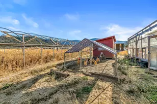 13990 N Applegate Rd, Grants Pass, OR 97527 - Photo 44