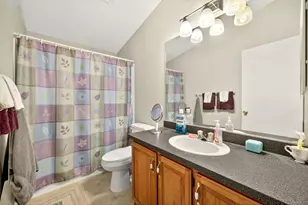 555 Freeman Rd, Central Point, OR 97502 - Photo 16