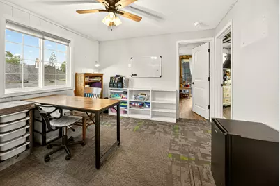 342 Hazel Street, Central Point, OR 97502 - Photo 16