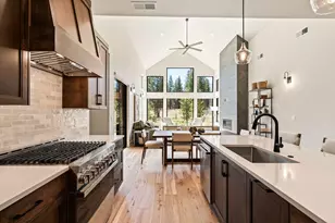 18245 Forestbrook Loop, Bend, OR 97707 - Photo 6