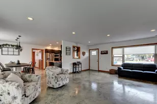 1225 Corona Ave, Medford, OR 97504 - Photo 8