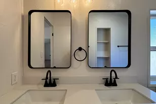 581 Azalea Dr, Grants Pass, OR 97526 - Photo 10