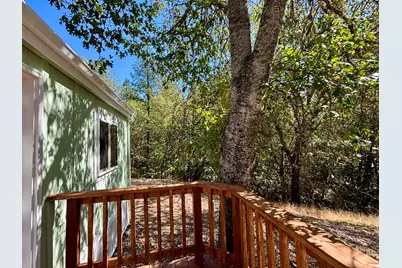 581 Azalea Drive, Grants Pass, OR 97526 - Photo 20