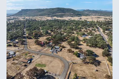 11615 Michael Road, Central Point, OR 97502 - Photo 24
