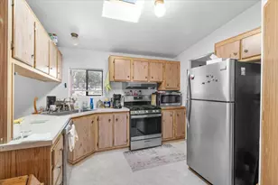 11615 Michael Rd, Central Point, OR 97502 - Photo 8