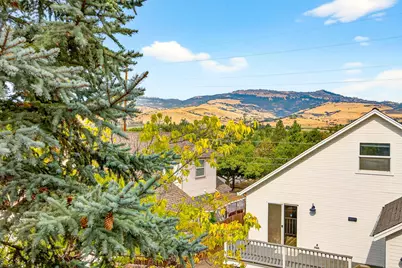 380 Hemlock Lane, Ashland, OR 97520 - Photo 40